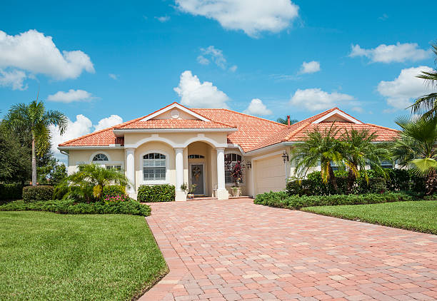 Best Residential Driveway Paver Services  in Skokie, IL